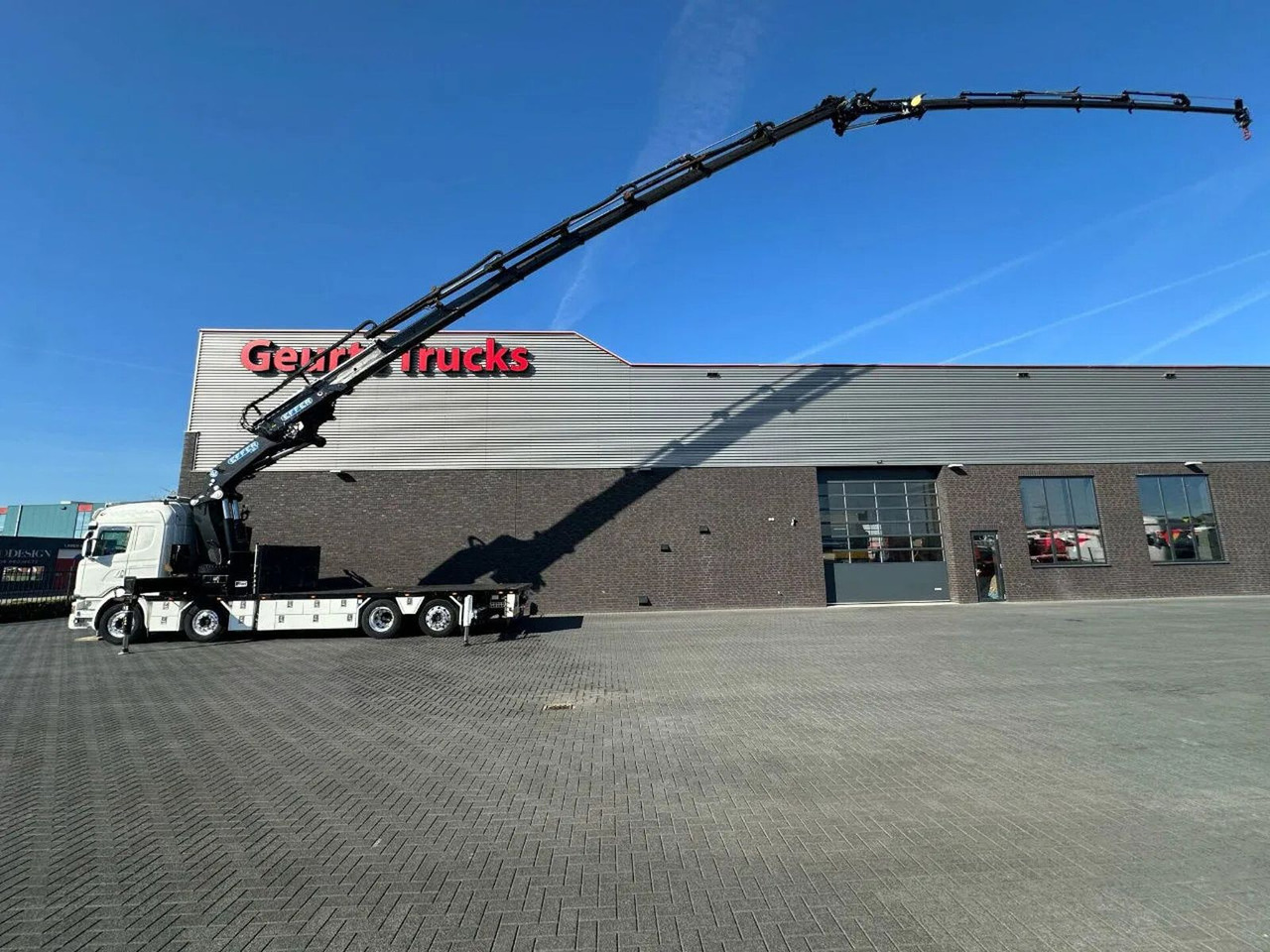 Scania G490 LB8X2*6HNB MET EFFER 955/8S +JIB 6S KRAAN / - Автоманипулятор: фото 1 Scania G490 LB8X2*6HNB MET EFFER 955/8S +JIB 6S KRAAN / - Автоманипулятор: фото 1