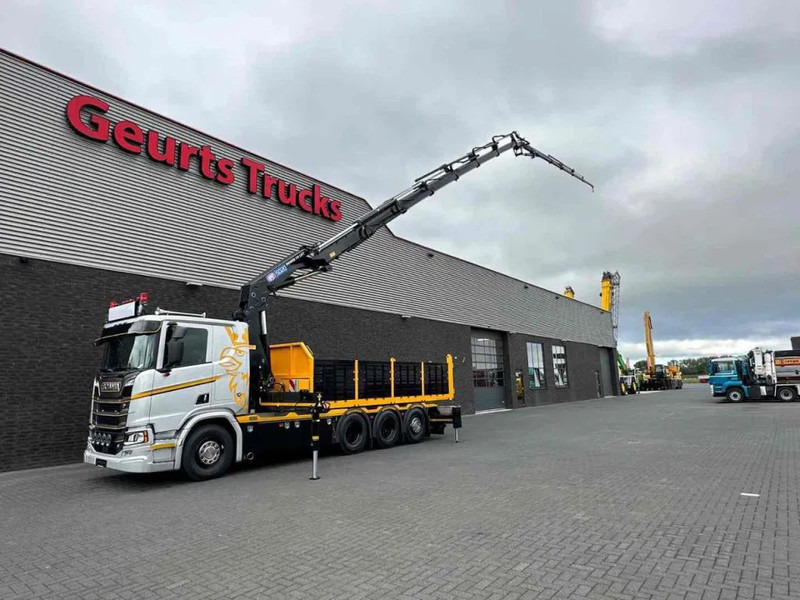 Scania R530 V8 NGS 8X4 TRIDEM MET HYVA 2Z KIPPER + HMF 5020-K6 + JIB FJ1000-K5 KRAAN/KRAN/CRANE/GRUA - Самосвал, Автоманипулятор: фото 3 Scania R530 V8 NGS 8X4 TRIDEM MET HYVA 2Z KIPPER + HMF 5020-K6 + JIB FJ1000-K5 KRAAN/KRAN/CRANE/GRUA - Самосвал, Автоманипулятор: фото 3