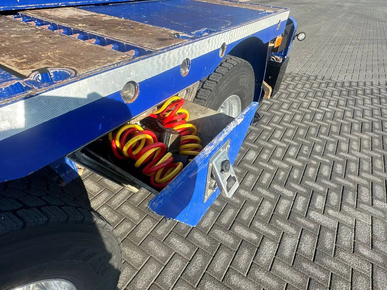 Тягач Volvo FH 540 8X4 TREKKER / BAKWAGEN MET PALFINGER PK13: фото 29