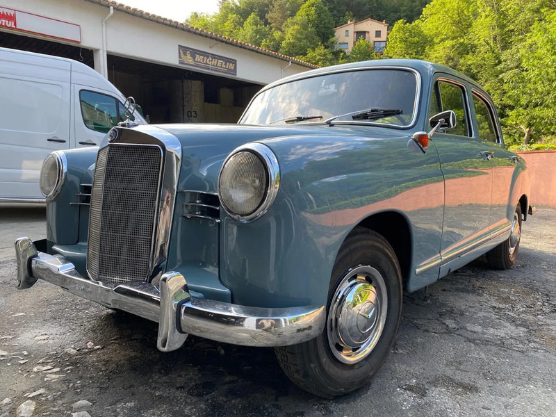 Mercedes-Benz ponton geheel gerestaureerd 180 - Легковой автомобиль: фото 1 Mercedes-Benz ponton geheel gerestaureerd 180 - Легковой автомобиль: фото 1