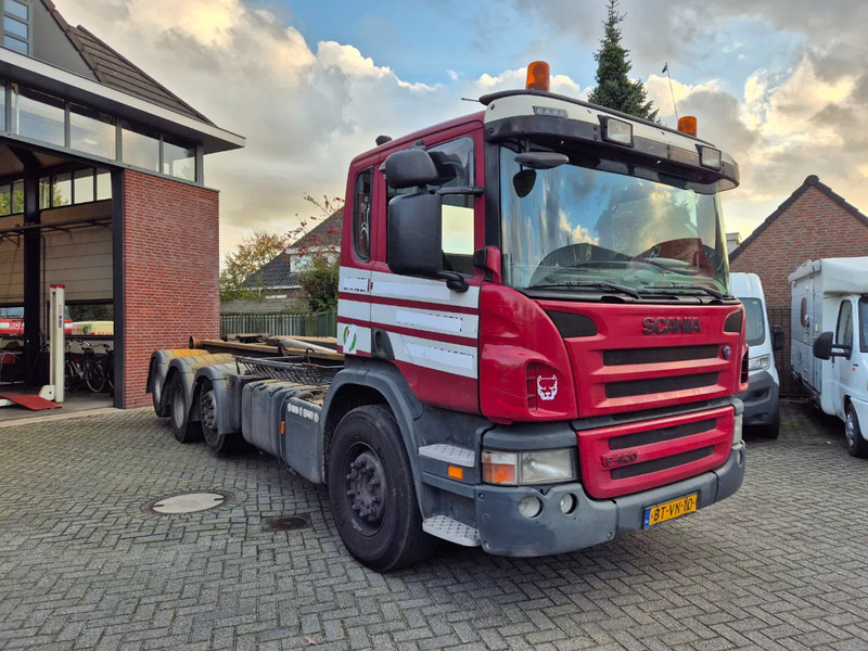 Scania P 420 8x2. manuel gearbox. - Тросовый мультилифт: фото 1 Scania P 420 8x2. manuel gearbox. - Тросовый мультилифт: фото 1