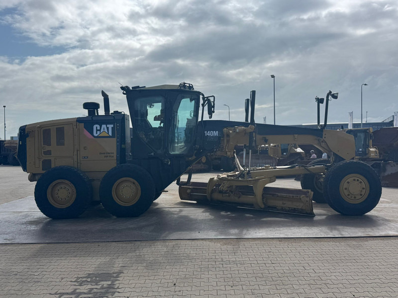 Грейдер Caterpillar 140M2 AWD: фото 6 Грейдер Caterpillar 140M2 AWD: фото 6