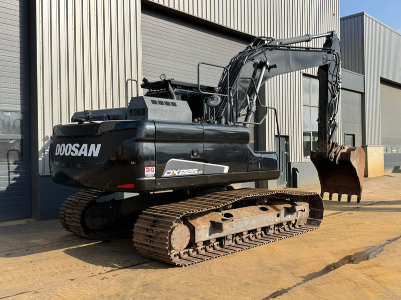 Doosan DX225LC-5 - Гусеничный экскаватор: фото 5 Doosan DX225LC-5 - Гусеничный экскаватор: фото 5