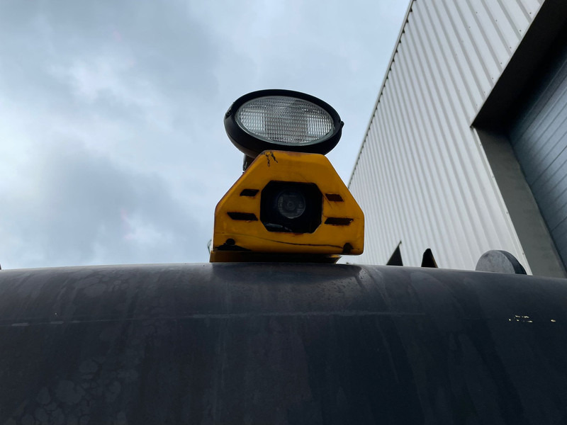 Перегружатель JCB JS200W: фото 19