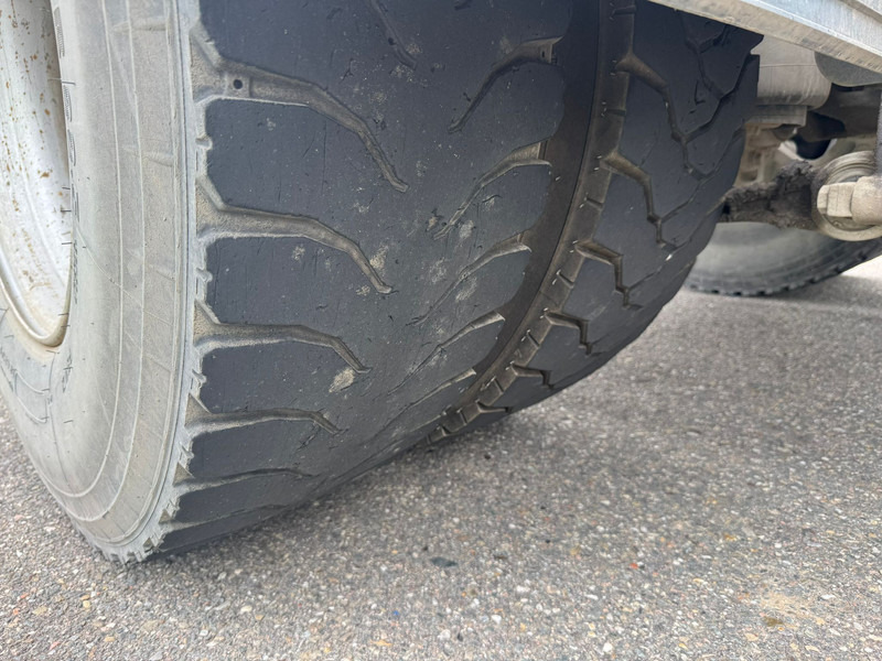 Тягач MAN TGX18 460: фото 14 Тягач MAN TGX18 460: фото 14