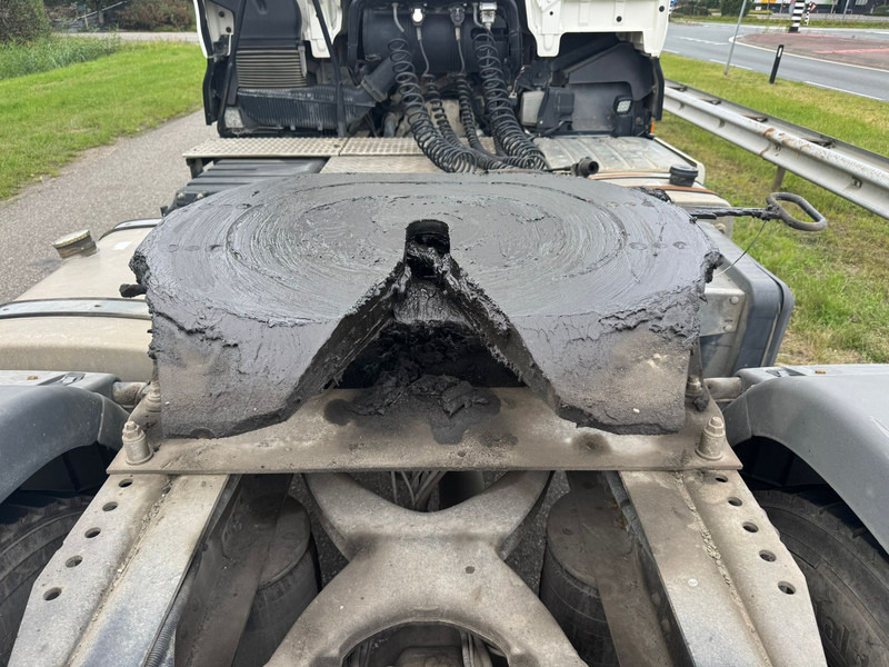 Тягач MAN TGX18 460: фото 20 Тягач MAN TGX18 460: фото 20