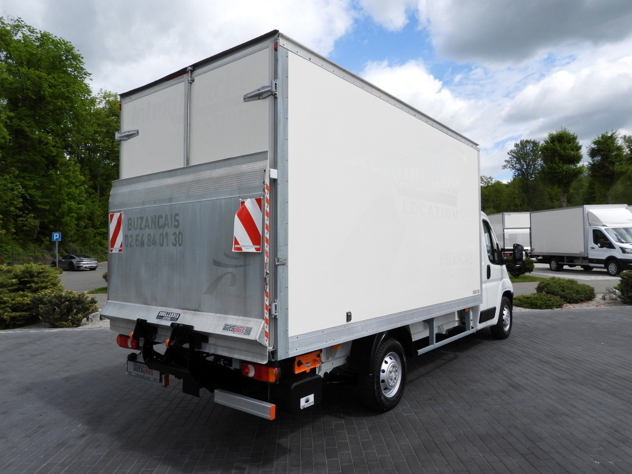 CITROEN JUMPER BOX LIFT 8 PALLETS CRUISE CONTROL NAVIGATION AIR CONDITIONING  165HP - Фургон-рефрижератор: фото 3 CITROEN JUMPER BOX LIFT 8 PALLETS CRUISE CONTROL NAVIGATION AIR CONDITIONING  165HP - Фургон-рефрижератор: фото 3
