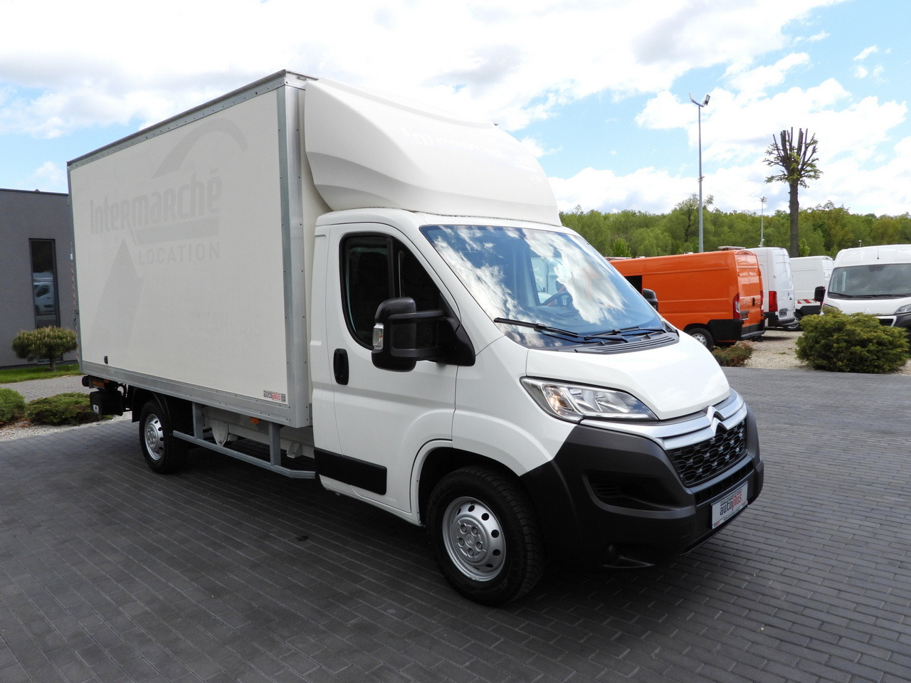 CITROEN JUMPER BOX LIFT 8 PALLETS CRUISE CONTROL NAVIGATION AIR CONDITIONING  165HP - Фургон-рефрижератор: фото 4 CITROEN JUMPER BOX LIFT 8 PALLETS CRUISE CONTROL NAVIGATION AIR CONDITIONING  165HP - Фургон-рефрижератор: фото 4