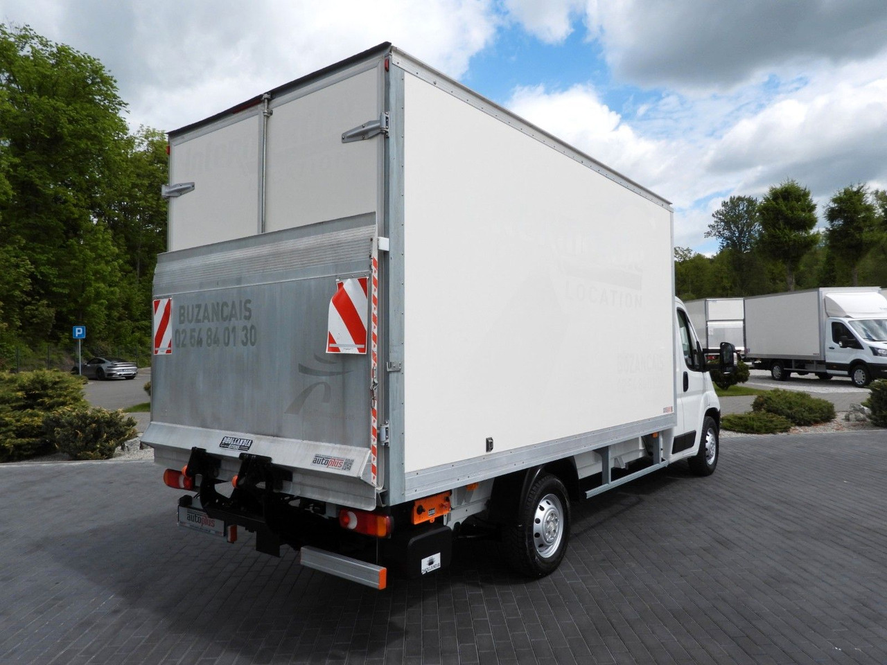 Citroën JUMPER KOFFER AUFZUG 8 PALETTEN TEMPOMAT NAVI Citroën JUMPER KOFFER AUFZUG 8 PALETTEN TEMPOMAT NAVI - Фургон с закрытым кузовом: фото 3 Citroën JUMPER KOFFER AUFZUG 8 PALETTEN TEMPOMAT NAVI Citroën JUMPER KOFFER AUFZUG 8 PALETTEN TEMPOMAT NAVI - Фургон с закрытым кузовом: фото 3