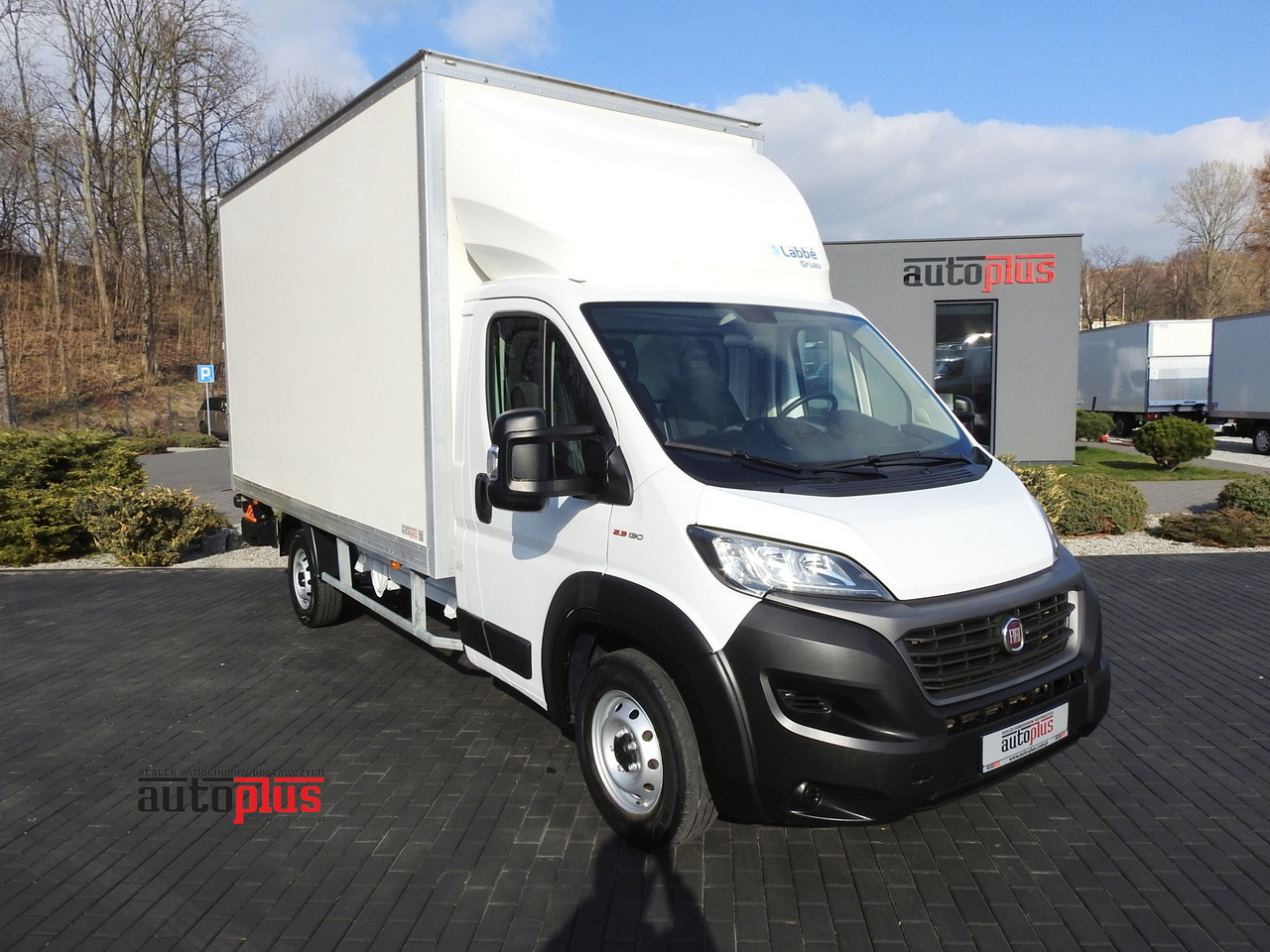 FIAT DUCATO BOX LIFT 8 PALLETS CRUISE CONTROL NAVIGATION LED LIGHTS AIR CONDITIONING 130HP - Фургон-рефрижератор: фото 1 FIAT DUCATO BOX LIFT 8 PALLETS CRUISE CONTROL NAVIGATION LED LIGHTS AIR CONDITIONING 130HP - Фургон-рефрижератор: фото 1