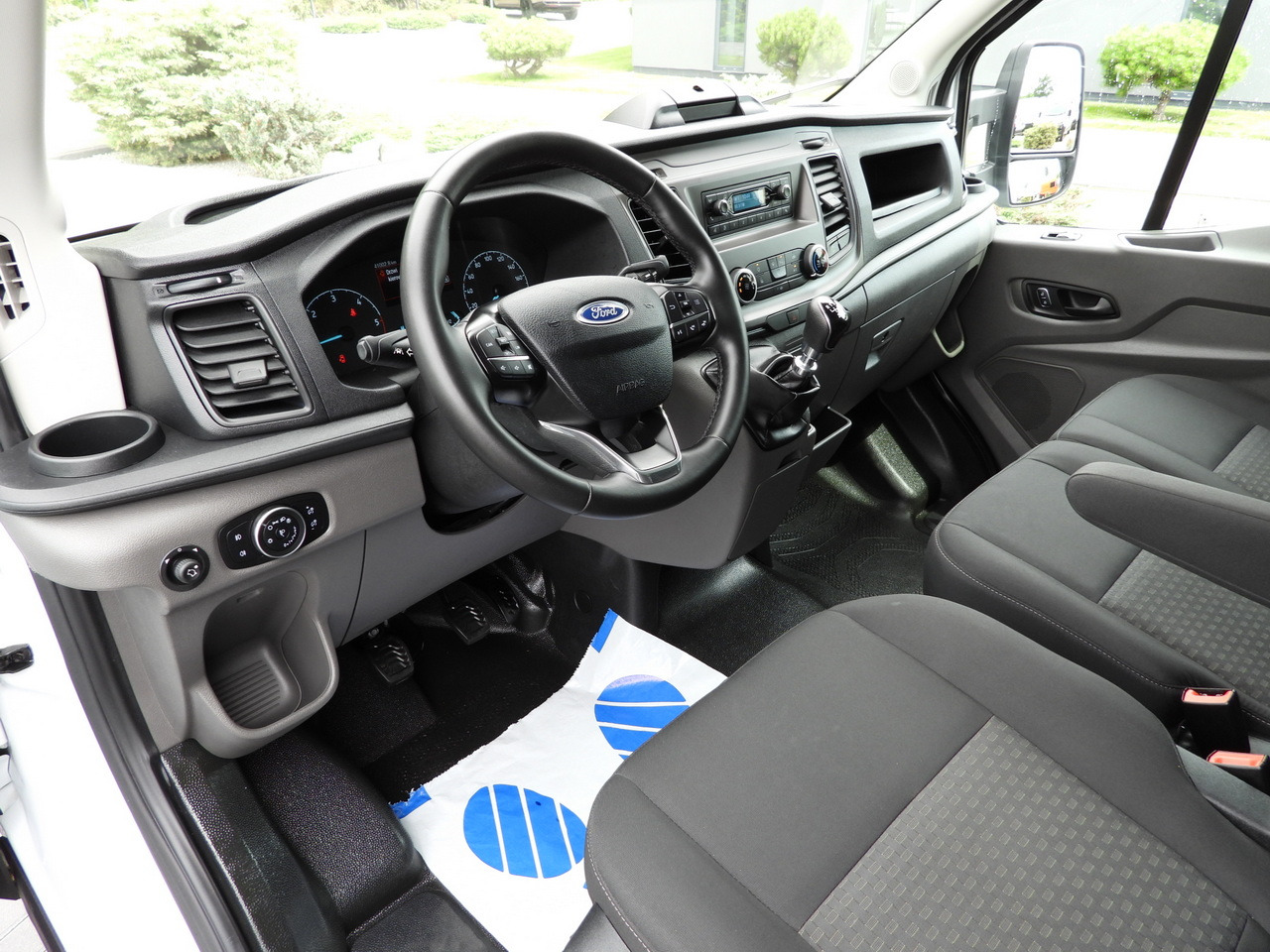 FORD TRANSIT BOX 8 PALLETS CRUISE CONTROL AIR CONDITIONING  130HP - Фургон-рефрижератор: фото 2 FORD TRANSIT BOX 8 PALLETS CRUISE CONTROL AIR CONDITIONING  130HP - Фургон-рефрижератор: фото 2