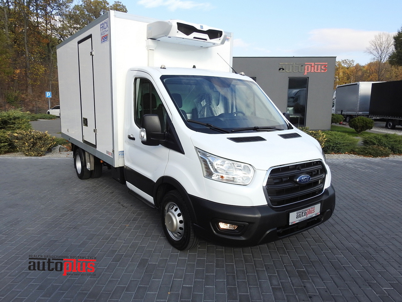 FORD TRANSIT REGRIGERATOR BOX -10*C POWER SUPPLY 230V CRUISE CONTROL AIR CONDITIONING LED LIGHTS PNEUMATICS TWIN WHEELS 130HP - Фургон-рефрижератор: фото 1 FORD TRANSIT REGRIGERATOR BOX -10*C POWER SUPPLY 230V CRUISE CONTROL AIR CONDITIONING LED LIGHTS PNEUMATICS TWIN WHEELS 130HP - Фургон-рефрижератор: фото 1
