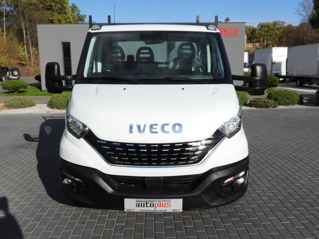 IVECO DAILY 35S14 STAKE BODY 8 PALLETS CRUISE CONTROL AIR CONDITIONING  140HP - Малотоннажный бортовой грузовик: фото 5 IVECO DAILY 35S14 STAKE BODY 8 PALLETS CRUISE CONTROL AIR CONDITIONING  140HP - Малотоннажный бортовой грузовик: фото 5