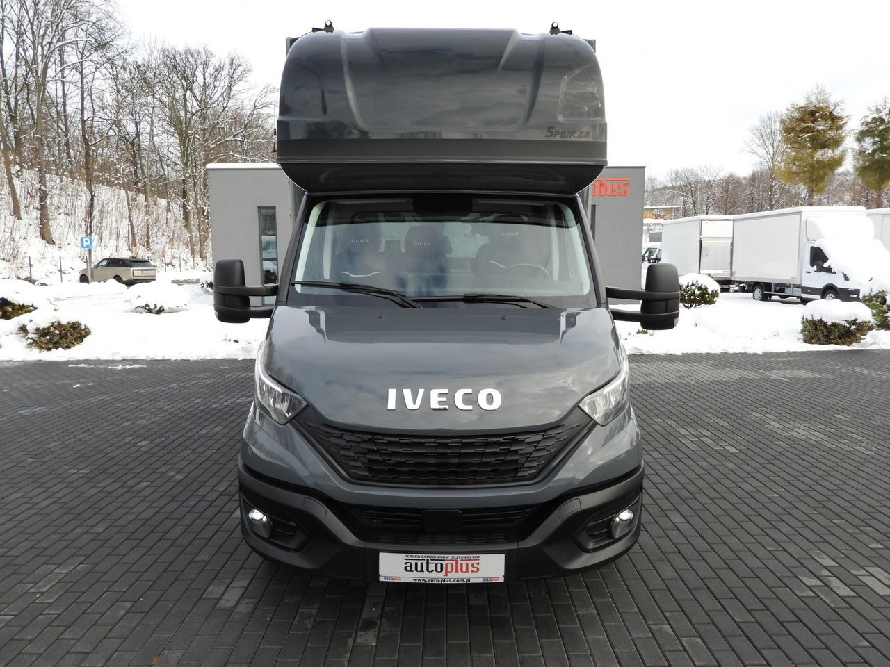 IVECO DAILY 35S18 TARPAULIN 10 PALLETS WEBASTO CRUISE CONTROL LED LIGHTS PNEUMATICS AIR CONDITIONING 180HP - Тентованный фургон: фото 5 IVECO DAILY 35S18 TARPAULIN 10 PALLETS WEBASTO CRUISE CONTROL LED LIGHTS PNEUMATICS AIR CONDITIONING 180HP - Тентованный фургон: фото 5