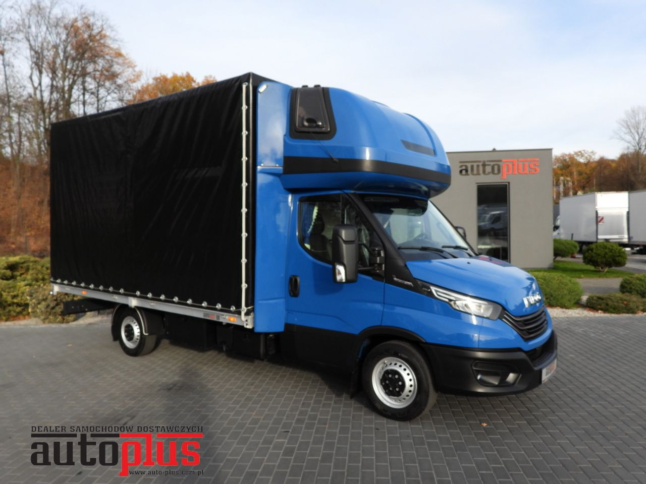 IVECO DAILY 35S21 TARPAULIN 10 PALLETS WEBASTO CRUISE CONTROL NAVIGATION LED LIGHTS AUTOMATIC TRANSMISSION HI-MATIC AIR CONDITIONING 210HP - Тентованный фургон: фото 1 IVECO DAILY 35S21 TARPAULIN 10 PALLETS WEBASTO CRUISE CONTROL NAVIGATION LED LIGHTS AUTOMATIC TRANSMISSION HI-MATIC AIR CONDITIONING 210HP - Тентованный фургон: фото 1