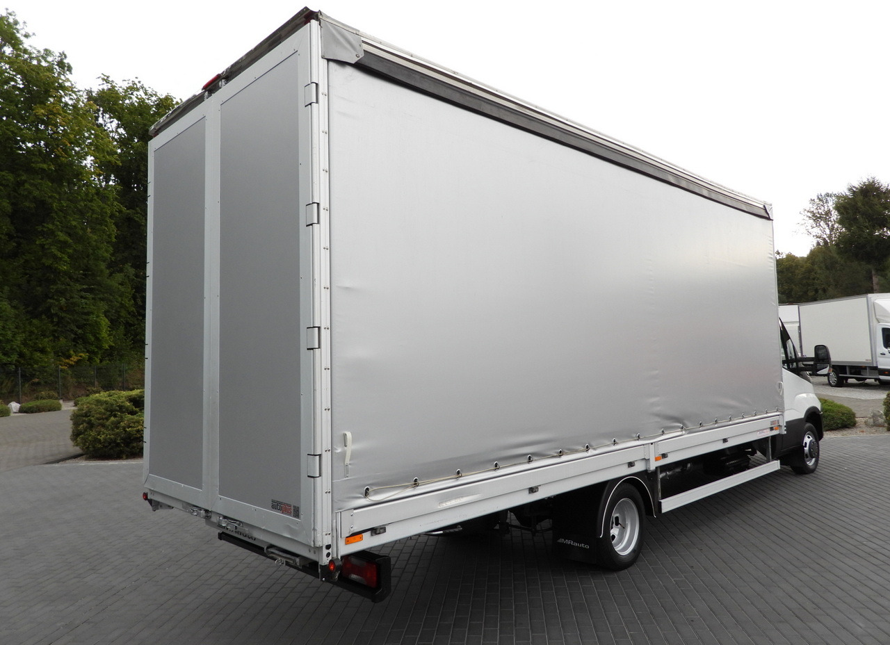 IVECO DAILY 50C15 TARPAULIN 12 PALLETS CRUISE CONTROL TWIN WHEELS AIR CONDITIONING 150HP - Тентованный фургон: фото 3 IVECO DAILY 50C15 TARPAULIN 12 PALLETS CRUISE CONTROL TWIN WHEELS AIR CONDITIONING 150HP - Тентованный фургон: фото 3