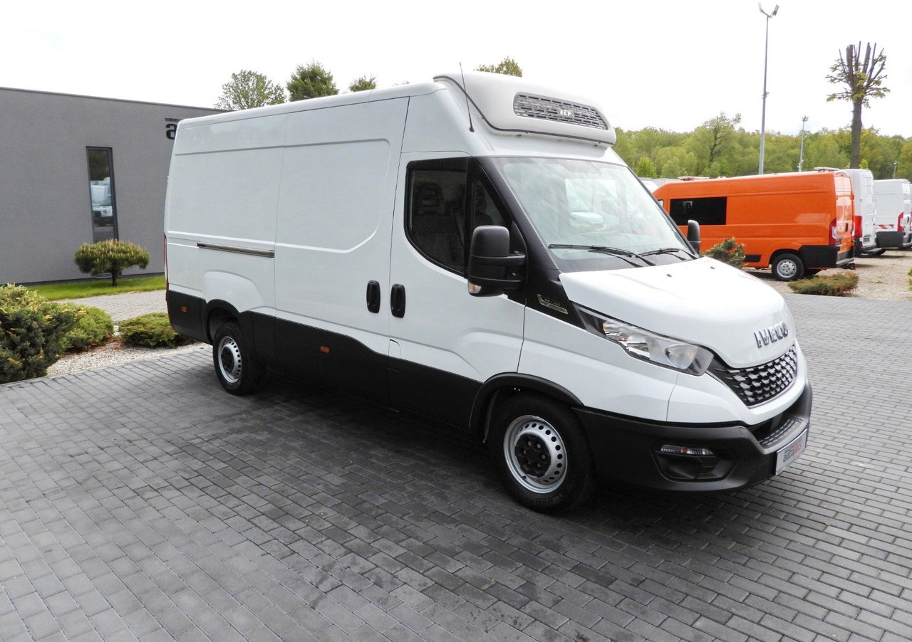 Iveco DAILY 35S14 KÜHLKASTENWAGEN-10*C TEMPOMAT - Фургон-рефрижератор: фото 4 Iveco DAILY 35S14 KÜHLKASTENWAGEN-10*C TEMPOMAT - Фургон-рефрижератор: фото 4