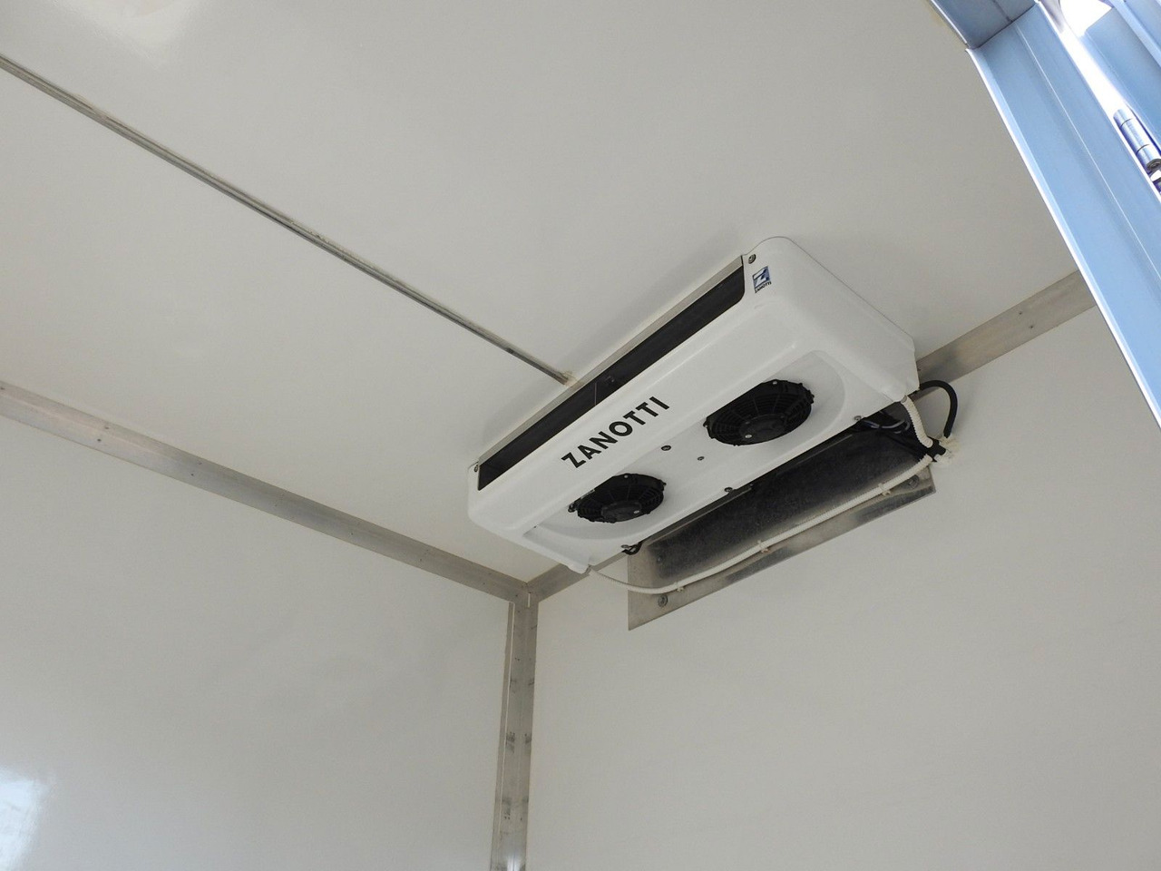 Новый Фургон-рефрижератор MAN GE 3.180 KÜHLKOFFER -5*C 8 PALETTEN HEIZFUNKTION: фото 19