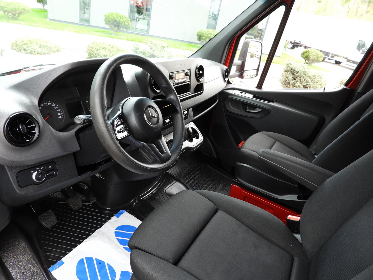 MERCEDES SPRINTER 316 8 PALLETS TARPAULIN LIFT CRUISE CONTROL AIR CONDITIONING 160HP - Тентованный фургон: фото 2 MERCEDES SPRINTER 316 8 PALLETS TARPAULIN LIFT CRUISE CONTROL AIR CONDITIONING 160HP - Тентованный фургон: фото 2