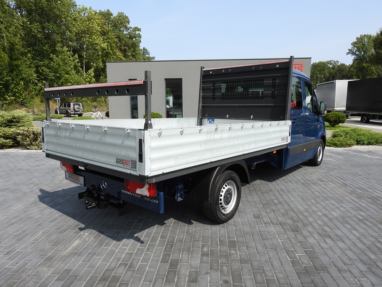 MERCEDES SPRINTER 316 STAKE BODY DOUBLE CABIN DOKA 7 SEATS AIR CONDITIONING 160HP - Малотоннажный бортовой грузовик: фото 3 MERCEDES SPRINTER 316 STAKE BODY DOUBLE CABIN DOKA 7 SEATS AIR CONDITIONING 160HP - Малотоннажный бортовой грузовик: фото 3