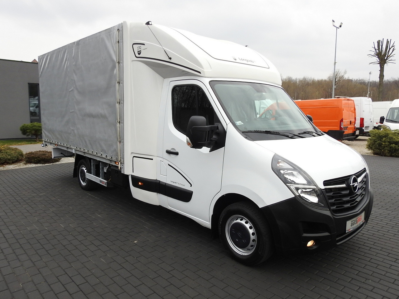 OPEL MOVANO  TARPAULIN 8 PALLETS WEBASTO CRUISE CONTROL LED LIGHTS PNEUMATICS AIR CONDITIONING  165HP - Тентованный фургон: фото 4 OPEL MOVANO  TARPAULIN 8 PALLETS WEBASTO CRUISE CONTROL LED LIGHTS PNEUMATICS AIR CONDITIONING  165HP - Тентованный фургон: фото 4