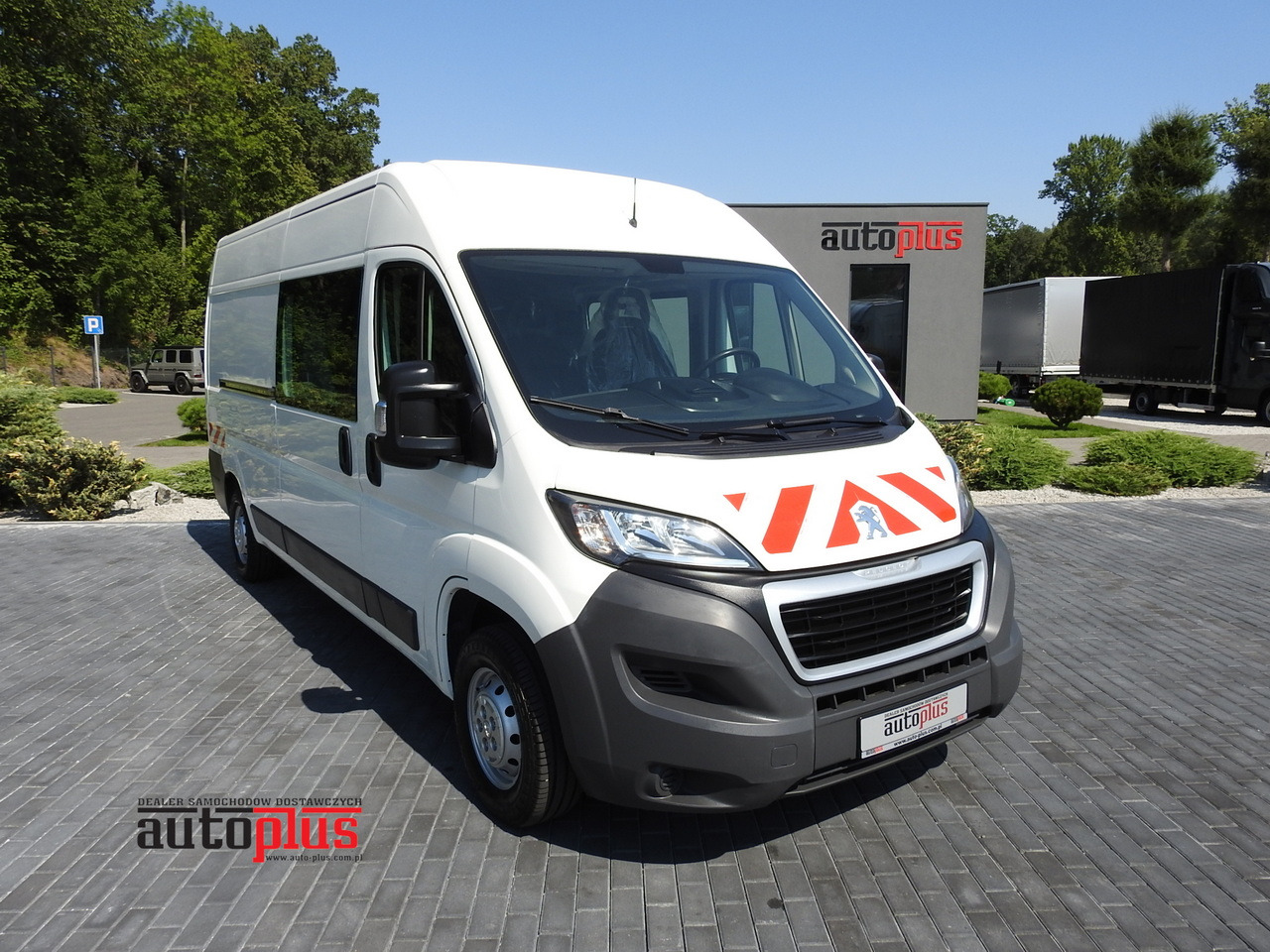 PEUGEOT BOXER BOX DELIVERY VAN 7 SEATS  110HP - Цельнометаллический фургон: фото 1 PEUGEOT BOXER BOX DELIVERY VAN 7 SEATS  110HP - Цельнометаллический фургон: фото 1
