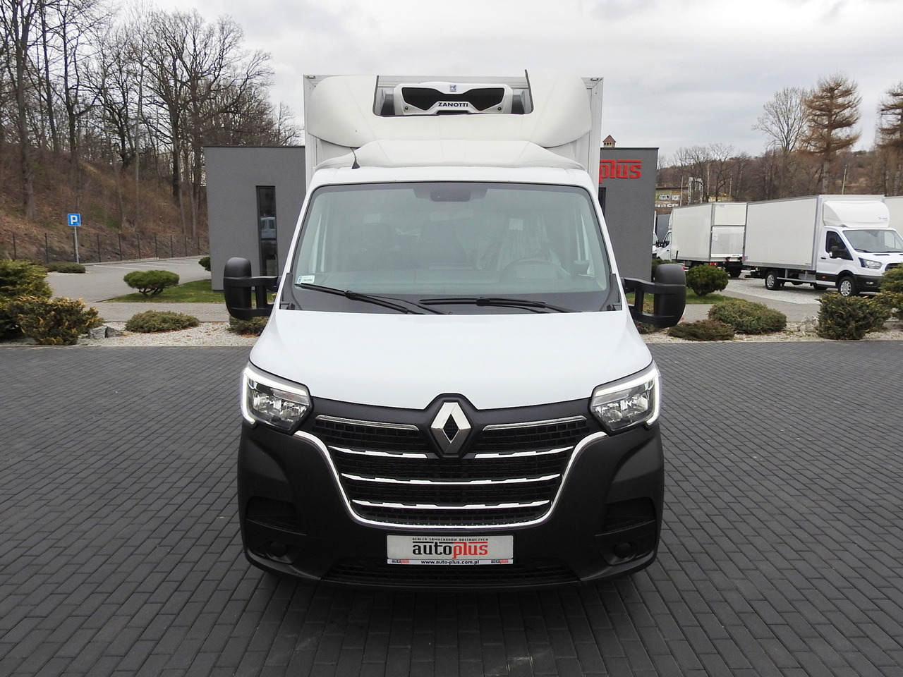 RENAULT MASTER REGRIGERATOR BOX 0*C LED LIGHTS AIR CONDITIONING 145HP - Фургон-рефрижератор: фото 5 RENAULT MASTER REGRIGERATOR BOX 0*C LED LIGHTS AIR CONDITIONING 145HP - Фургон-рефрижератор: фото 5