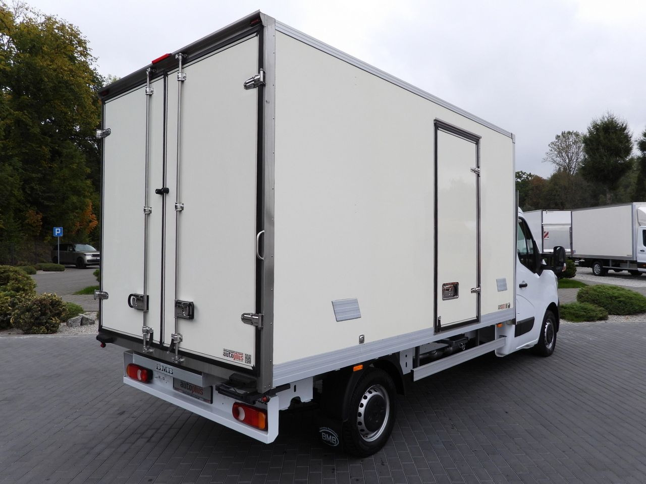 RENAULT MASTER REGRIGERATOR BOX 0*C LED LIGHTS AIR CONDITIONING 165HP - Фургон-рефрижератор: фото 3 RENAULT MASTER REGRIGERATOR BOX 0*C LED LIGHTS AIR CONDITIONING 165HP - Фургон-рефрижератор: фото 3