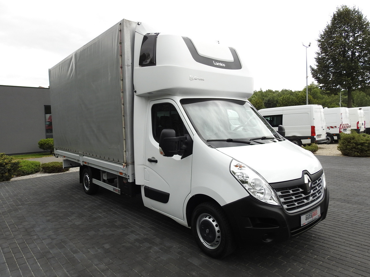RENAULT MASTER TARPAULIN 10 PALLETS WEBASTO CRUISE CONTROL AIR CONDITIONING 170HP - Тентованный фургон: фото 4 RENAULT MASTER TARPAULIN 10 PALLETS WEBASTO CRUISE CONTROL AIR CONDITIONING 170HP - Тентованный фургон: фото 4