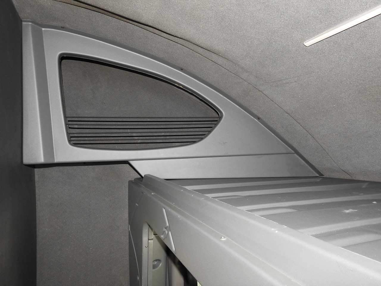 Тентованный фургон RENAULT MASTER TARPAULIN 10 PALLETS WEBASTO CRUISE CONTROL AIR CONDITIONING LED LIGHTS 165HP: фото 38 Тентованный фургон RENAULT MASTER TARPAULIN 10 PALLETS WEBASTO CRUISE CONTROL AIR CONDITIONING LED LIGHTS 165HP: фото 38