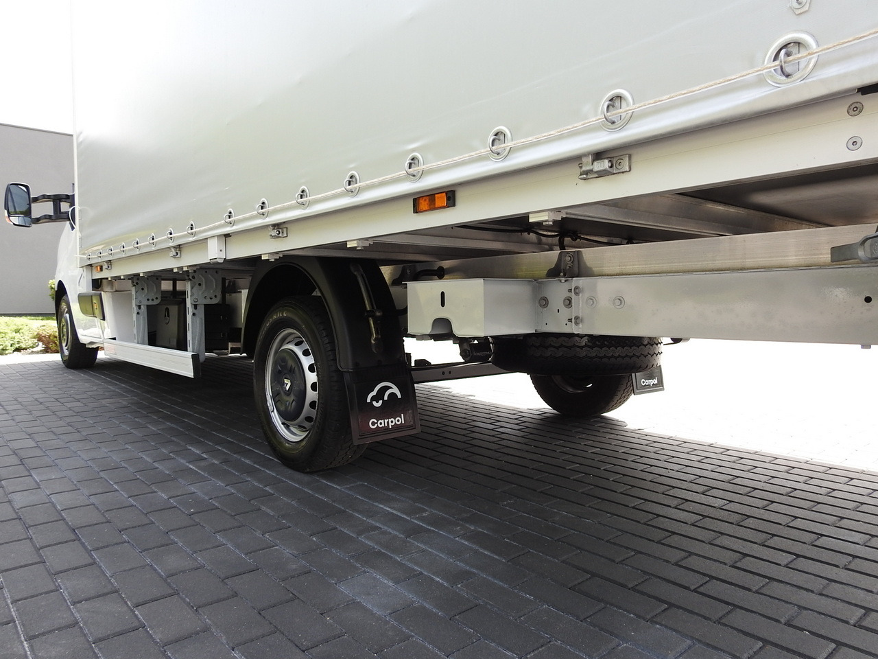 Тентованный фургон RENAULT MASTER TARPAULIN 10 PALLETS WEBASTO CRUISE CONTROL AIR CONDITIONING LED LIGHTS 165HP: фото 16 Тентованный фургон RENAULT MASTER TARPAULIN 10 PALLETS WEBASTO CRUISE CONTROL AIR CONDITIONING LED LIGHTS 165HP: фото 16