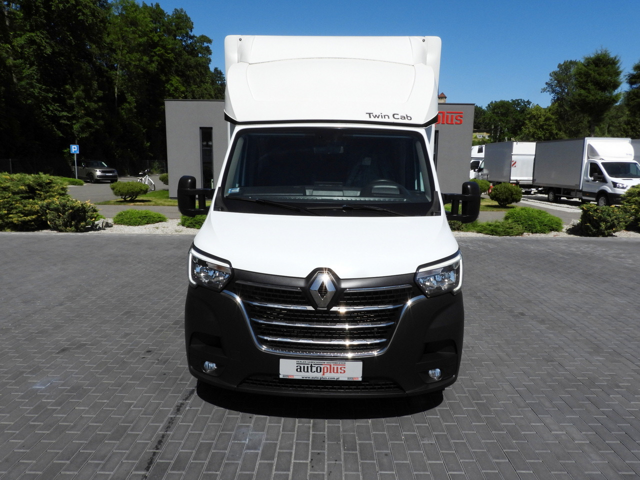 RENAULT MASTER TARPAULIN 10 PALLETS WEBASTO CRUISE CONTROL LED LIGHTS PNEUMATICS AIR CONDITIONING 165HP - Тентованный фургон: фото 5 RENAULT MASTER TARPAULIN 10 PALLETS WEBASTO CRUISE CONTROL LED LIGHTS PNEUMATICS AIR CONDITIONING 165HP - Тентованный фургон: фото 5