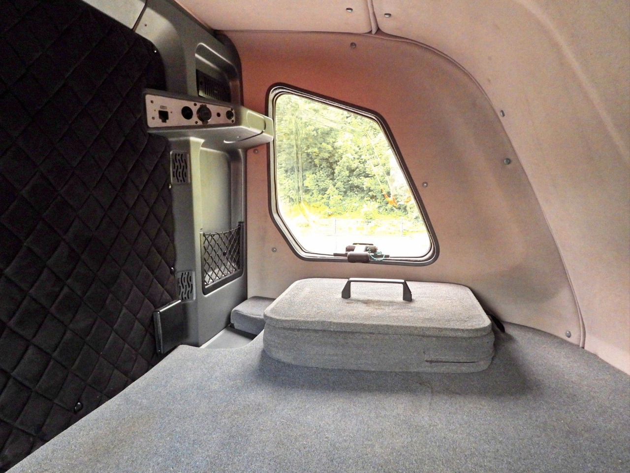 Тентованный фургон Renault MASTER  PRITSCHE PLANE 10 PALETTEN TEMPOMAT: фото 30