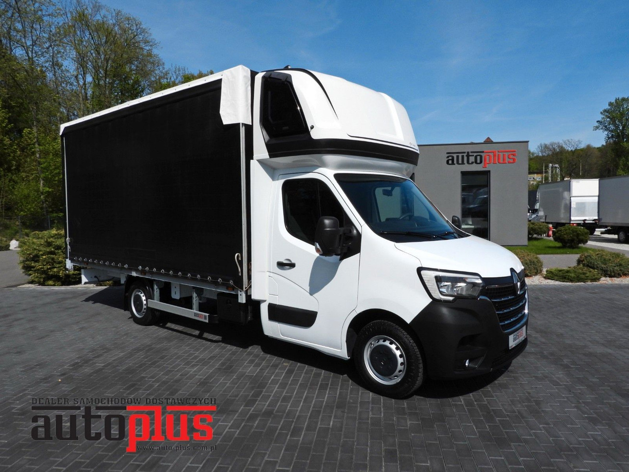 Renault MASTER PRITSCHE PLANE 10 PALETTEN WEBASTO A/C - Тентованный фургон: фото 1 Renault MASTER PRITSCHE PLANE 10 PALETTEN WEBASTO A/C - Тентованный фургон: фото 1
