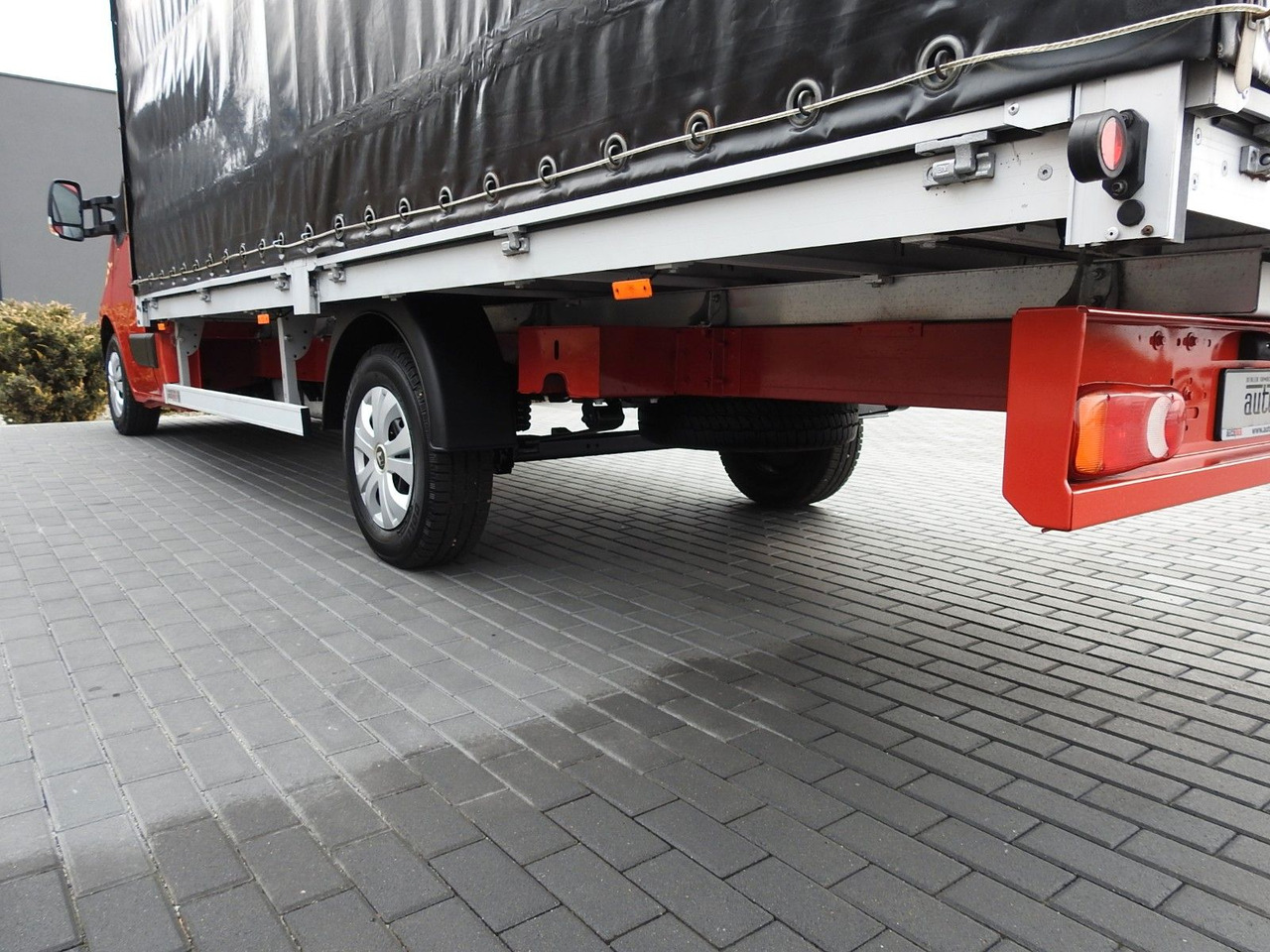 Новый Тентованный фургон Renault MASTER  PRITSCHE PLANE 10 PALETTEN WEBASTO: фото 15