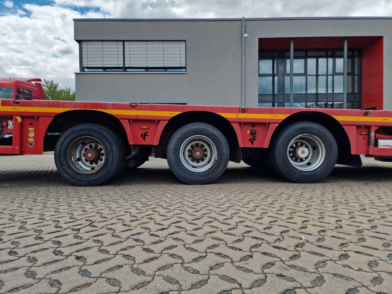 Низкорамный полуприцеп Faymonville F-S43-1BGA / Teleskop: фото 22 Низкорамный полуприцеп Faymonville F-S43-1BGA / Teleskop: фото 22