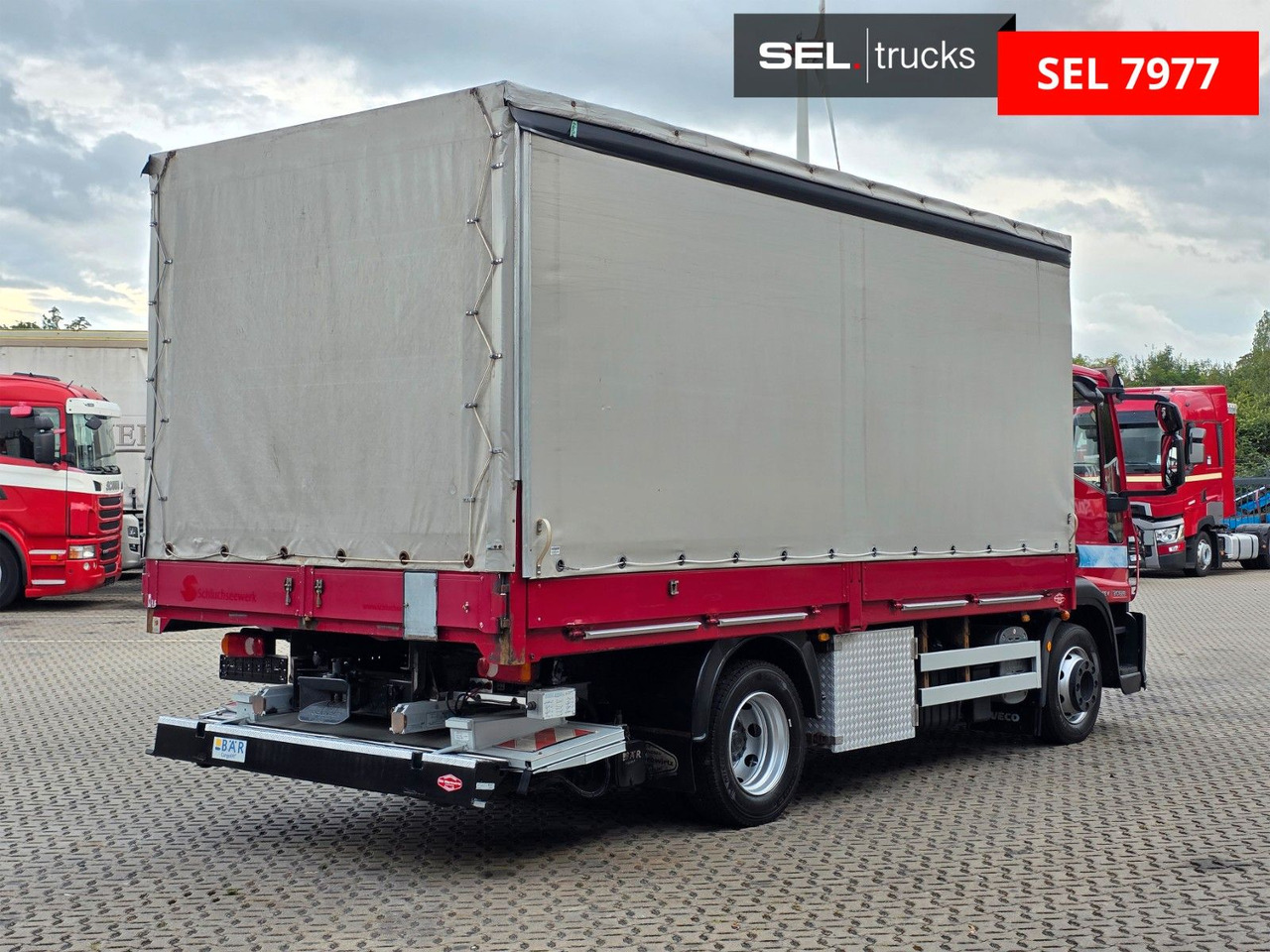 Iveco Eurocargo 120E28 / Ladebordwand / Aluklappen - Тентованный грузовик: фото 5 Iveco Eurocargo 120E28 / Ladebordwand / Aluklappen - Тентованный грузовик: фото 5