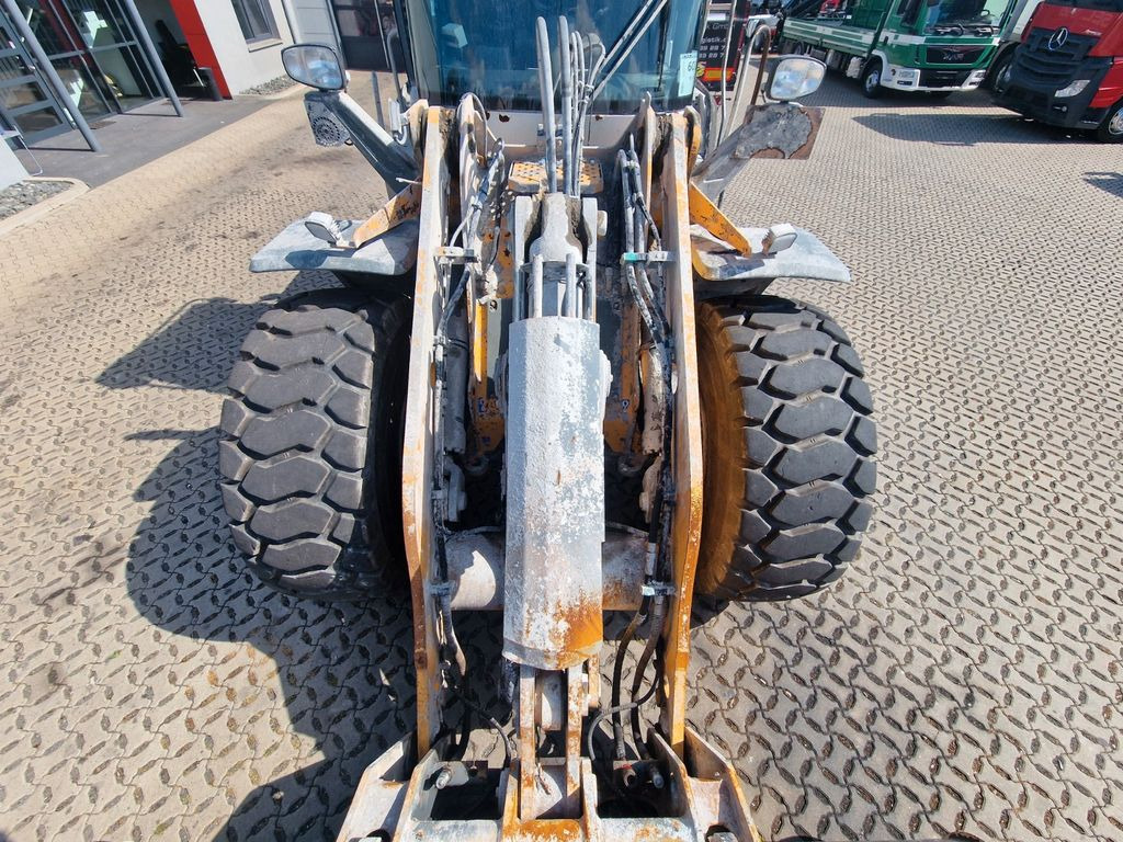 Колёсный погрузчик Liebherr L 550 / 2014 / 9.783 h: фото 19