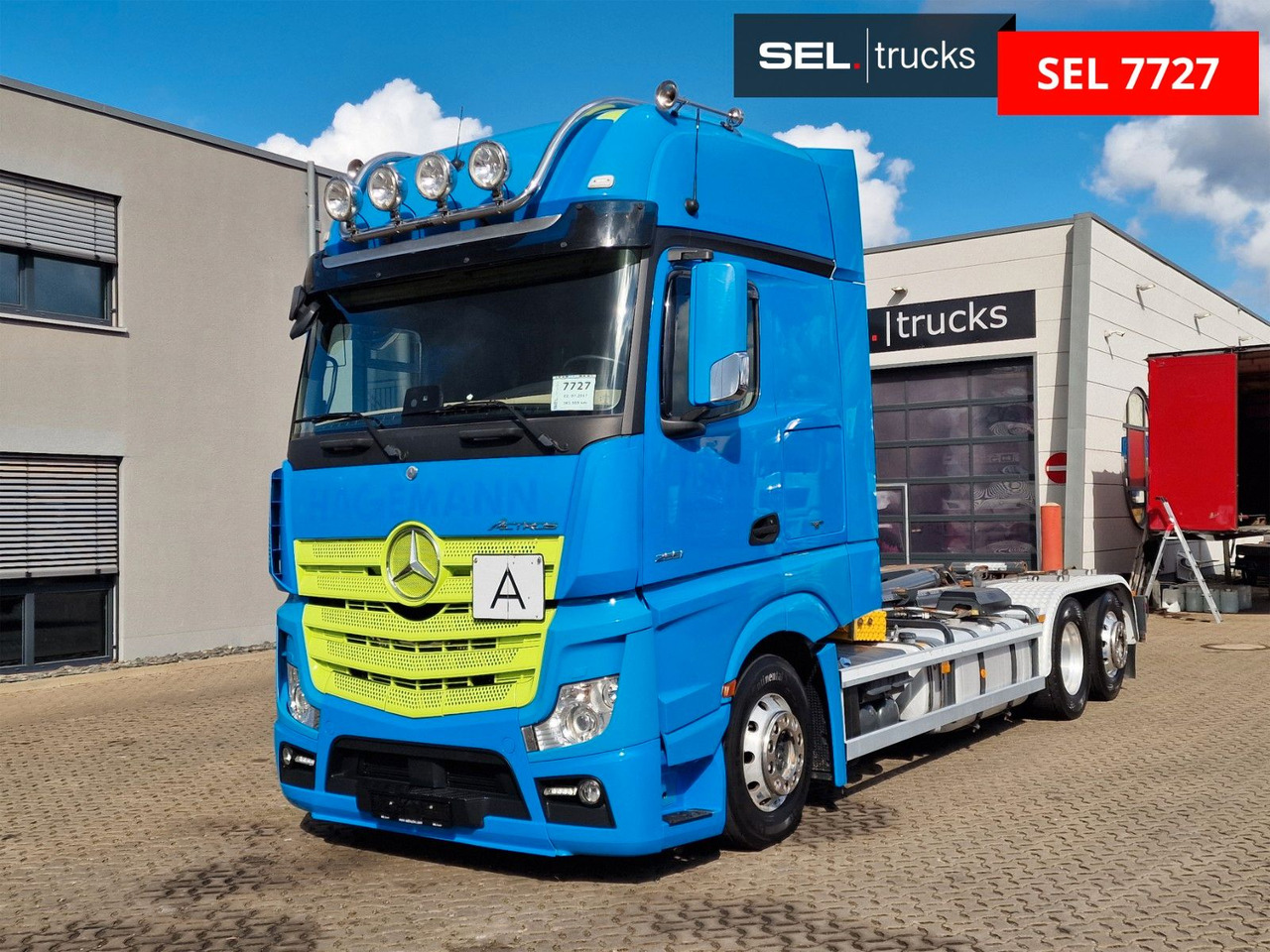 Mercedes-Benz Actros 2551 / Retarder / Standklima / Xenon - Крюковой мультилифт: фото 1 Mercedes-Benz Actros 2551 / Retarder / Standklima / Xenon - Крюковой мультилифт: фото 1