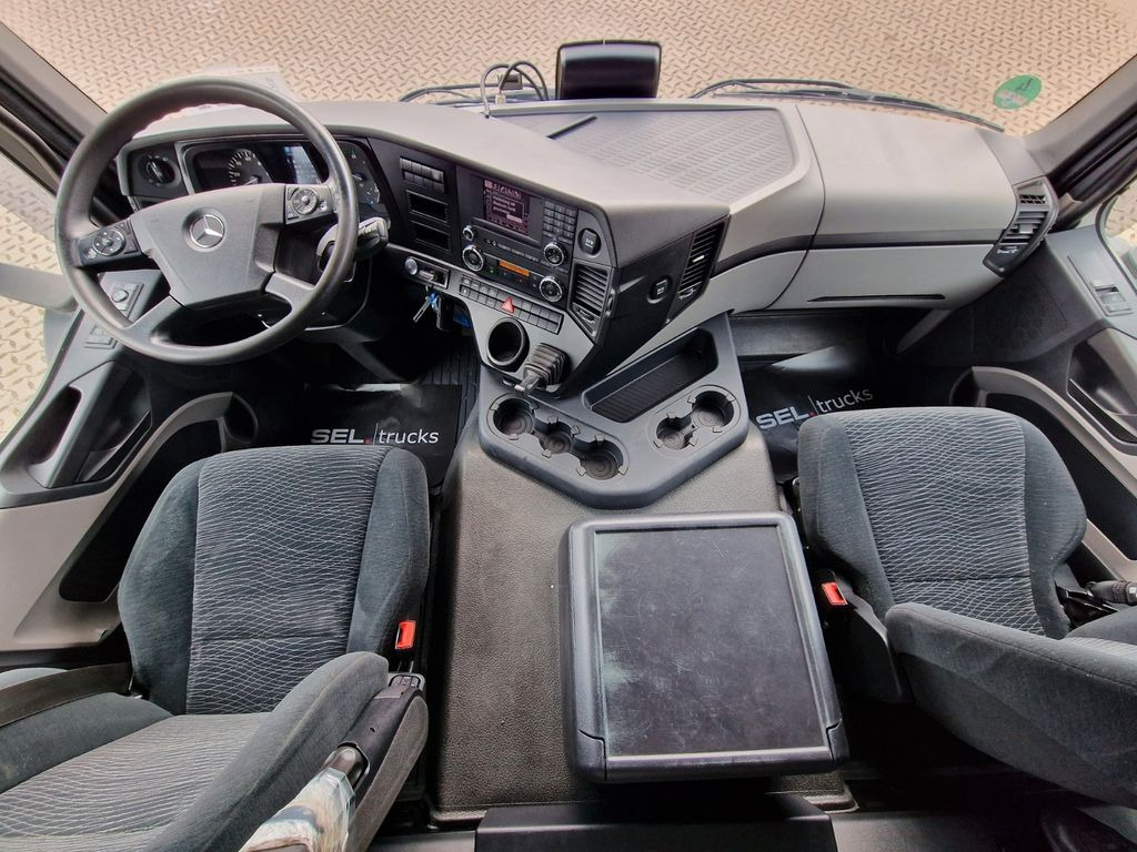 Тентованный грузовик Mercedes-Benz Antos 1830L 4X2: фото 20