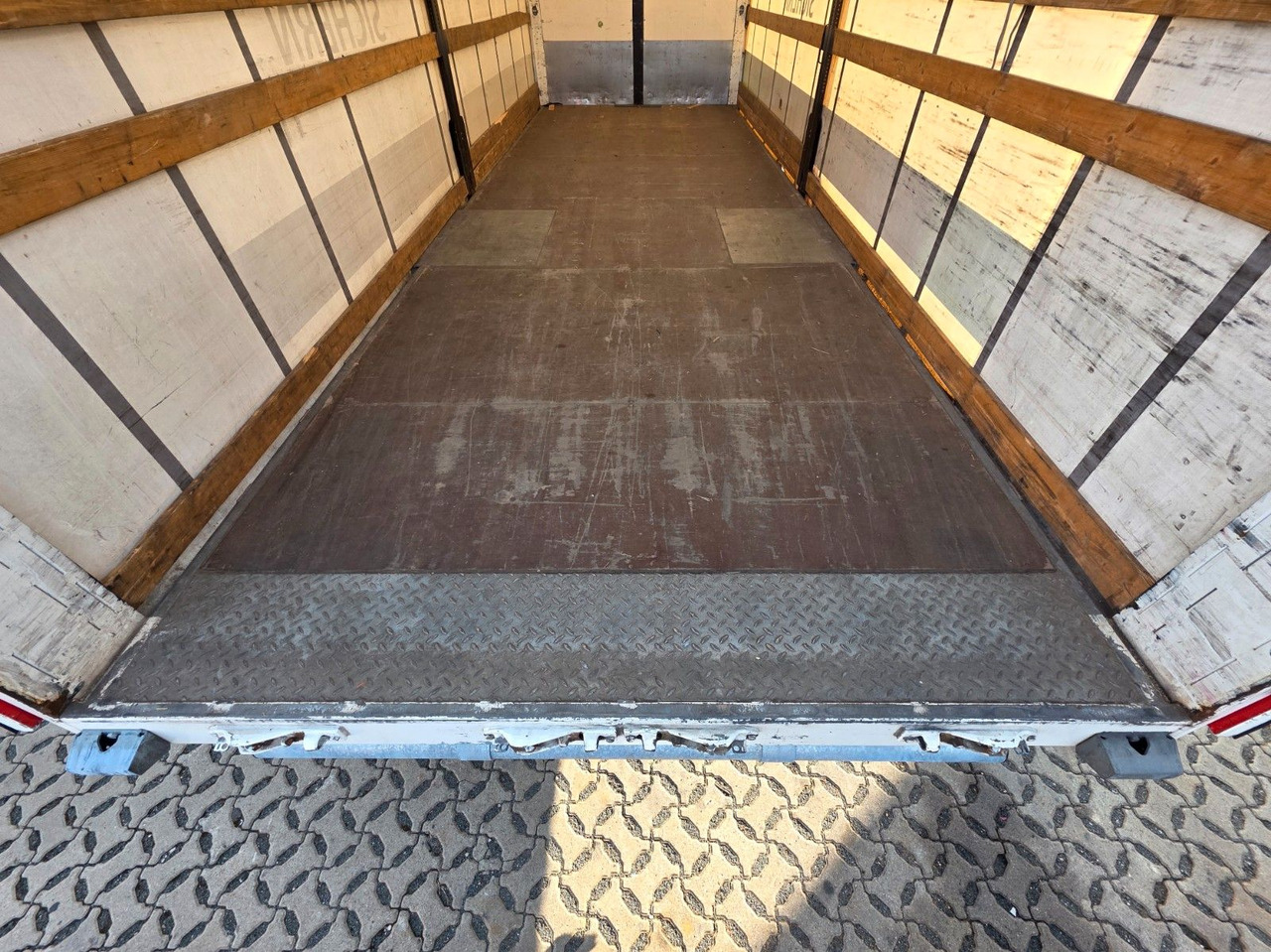 Тентованный грузовик Renault T High 480 / Retarder / Jumbo / 6D: фото 12