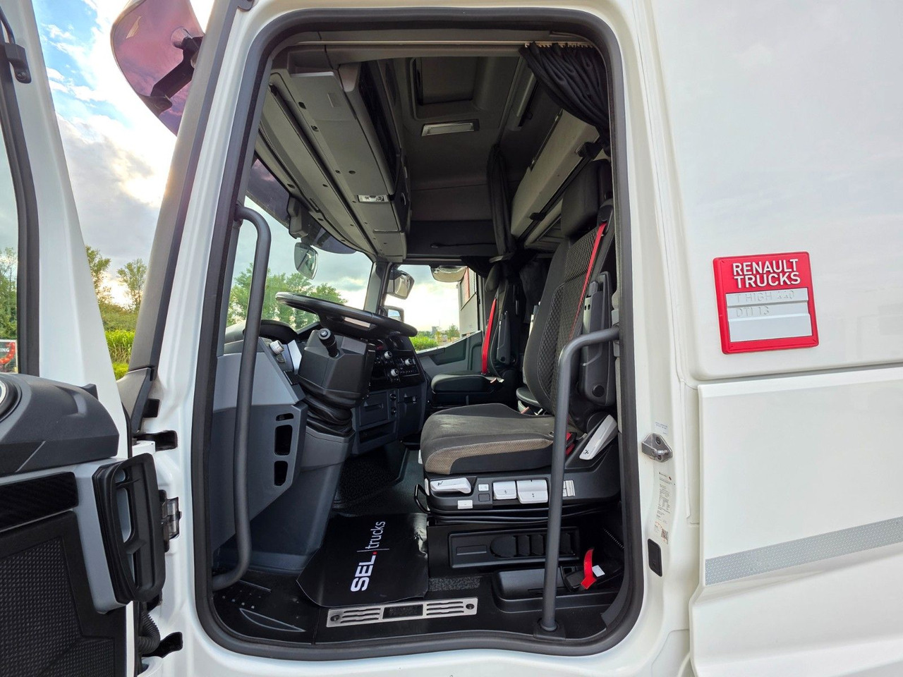 Тентованный грузовик Renault T High 480 / Retarder / Jumbo / 6D: фото 16