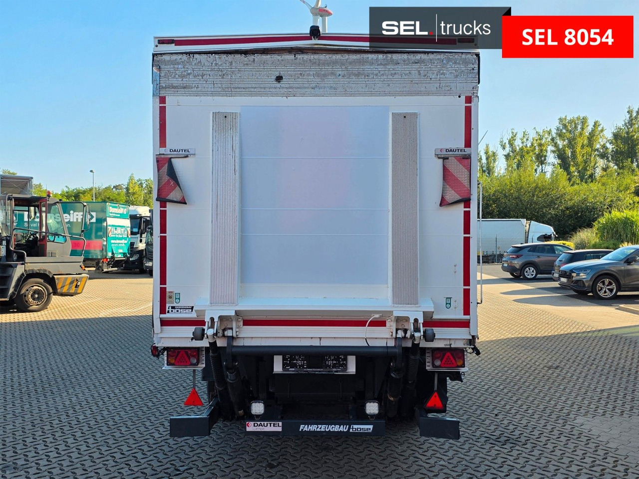 Полуприцеп для перевозки напитков System Trailer PRSSL-24-1-TRI / Ldbw / Lenkachse: фото 6 Полуприцеп для перевозки напитков System Trailer PRSSL-24-1-TRI / Ldbw / Lenkachse: фото 6