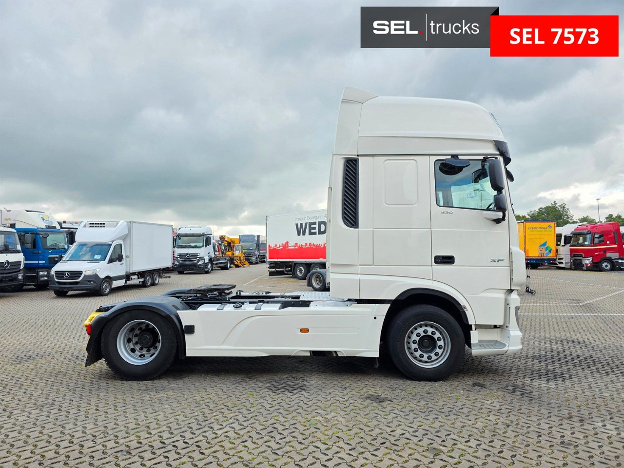 DAF XF 530 FT / ZF Intarder / Standklimaanlage / 6D - Тягач: фото 4 DAF XF 530 FT / ZF Intarder / Standklimaanlage / 6D - Тягач: фото 4