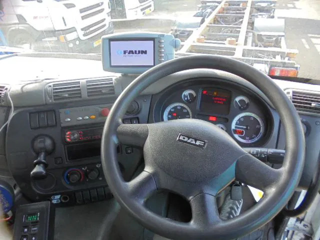 Мусоровоз DAF FAN CF250 6X2 EEV: фото 7 Мусоровоз DAF FAN CF250 6X2 EEV: фото 7