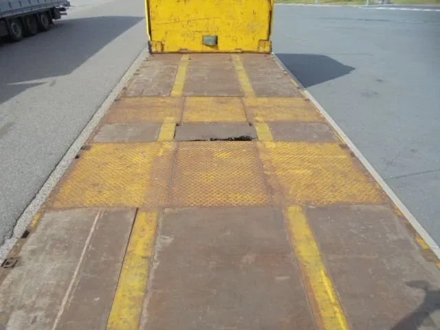 DAF XF 510 FAR 6X2 - Грузовик бортовой/ Платформа: фото 4 DAF XF 510 FAR 6X2 - Грузовик бортовой/ Платформа: фото 4