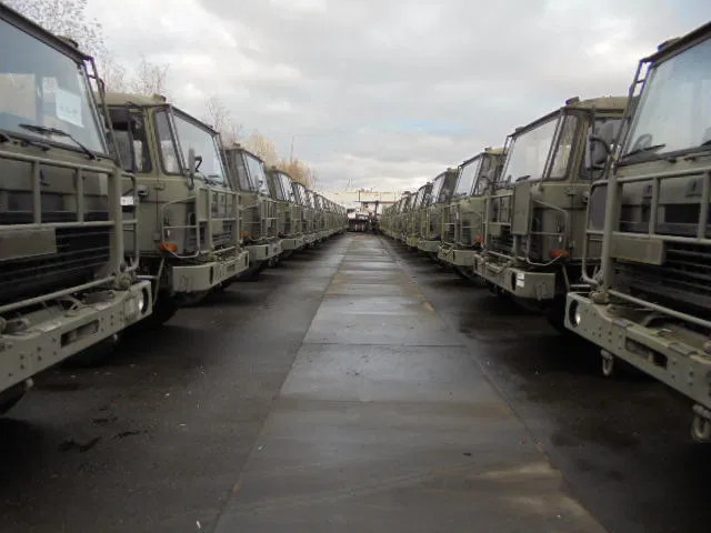 DAF YA 4X4 - Грузовик бортовой/ Платформа: фото 2 DAF YA 4X4 - Грузовик бортовой/ Платформа: фото 2