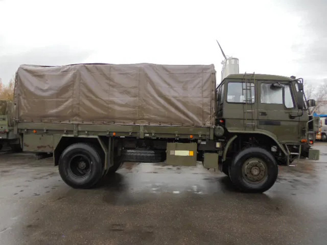 DAF YLM 4442 NT 4X4 - Тентованный грузовик: фото 4 DAF YLM 4442 NT 4X4 - Тентованный грузовик: фото 4