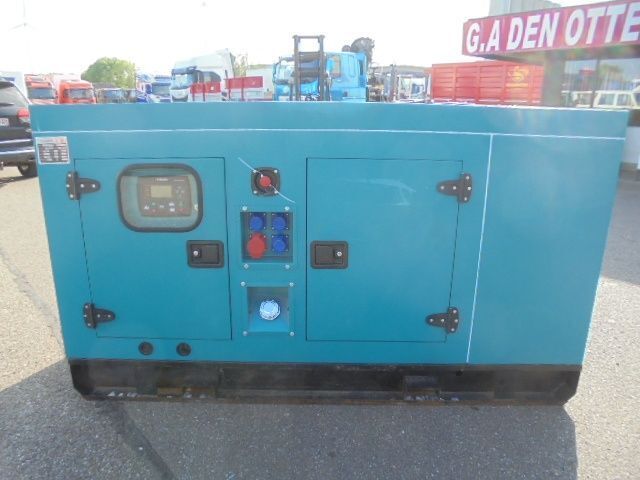 Damatt CA-30 - Электрогенератор: фото 2 Damatt CA-30 - Электрогенератор: фото 2