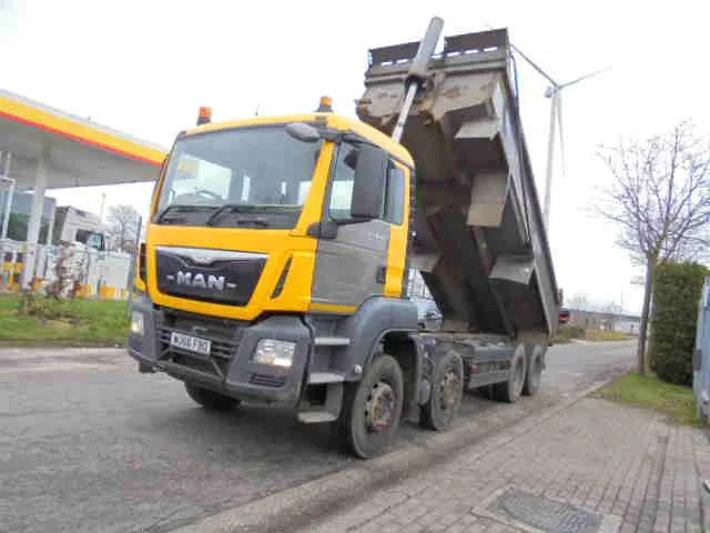 MAN TGS 35.400 8X4 RHD - Самосвал: фото 4 MAN TGS 35.400 8X4 RHD - Самосвал: фото 4